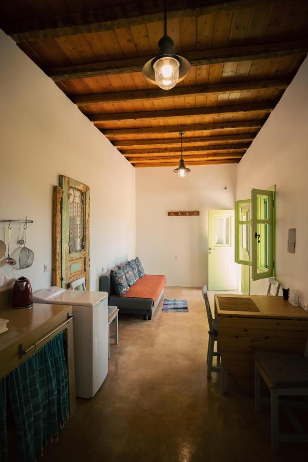 Simboro House - Kythoikies Holiday Houses 키시라 외부 사진